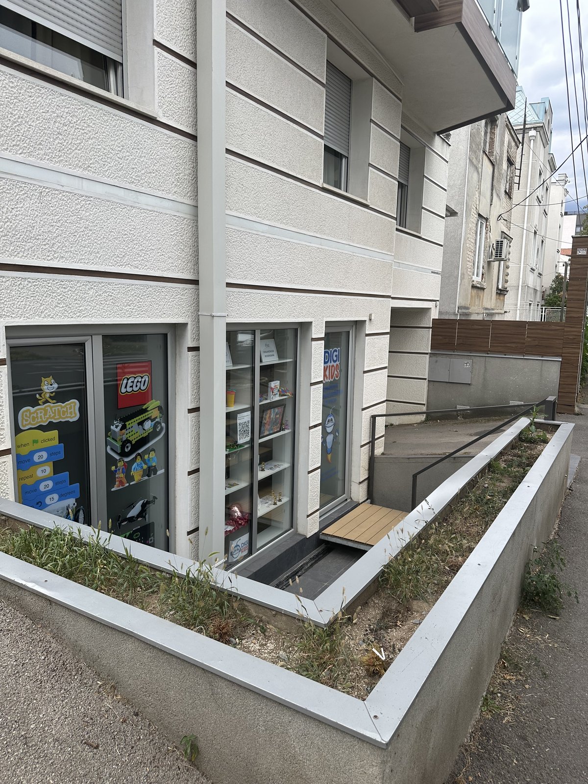 Storefront DigiKids Vračar