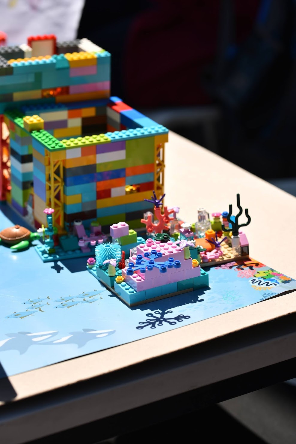 Lego DOTS koralni greben — kreativni projekat polaznika